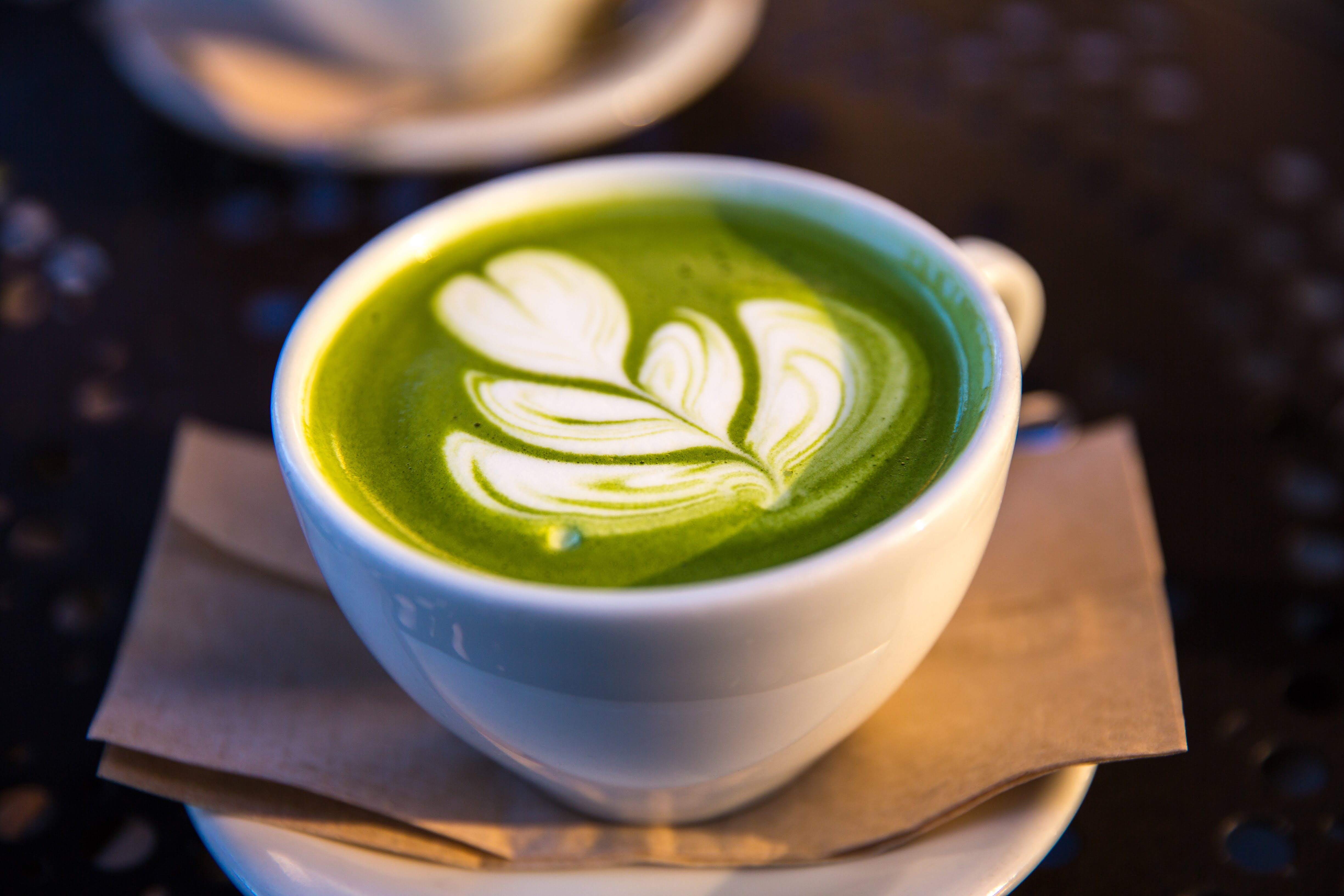 ceasca cu matcha latte